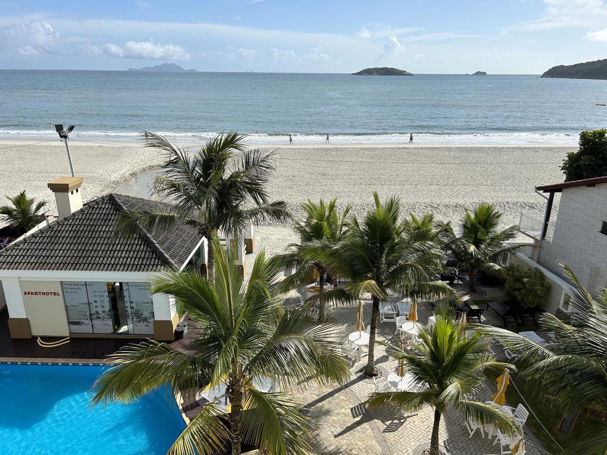 Aparthotel Golfinhos A Beira-mar!!